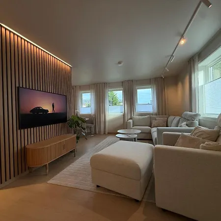 Leilighet 3-bedroom In The Center Of